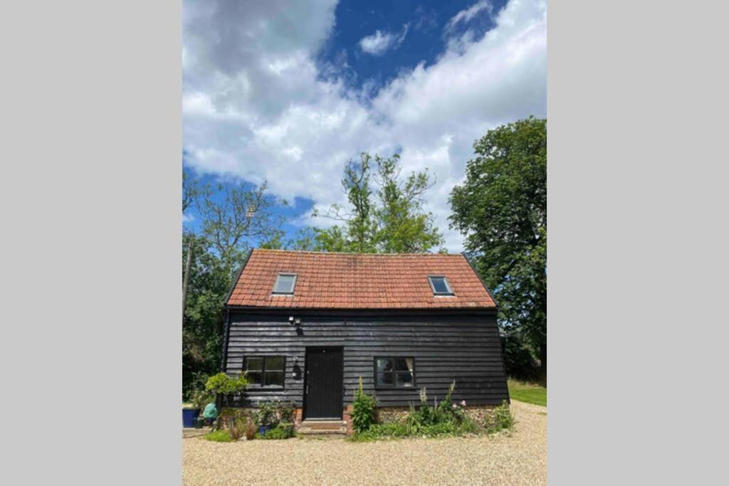 Gorgeous Comfortable Barn With Huge Private Orchard In Quiet Suffolk Location Depden エクステリア 写真