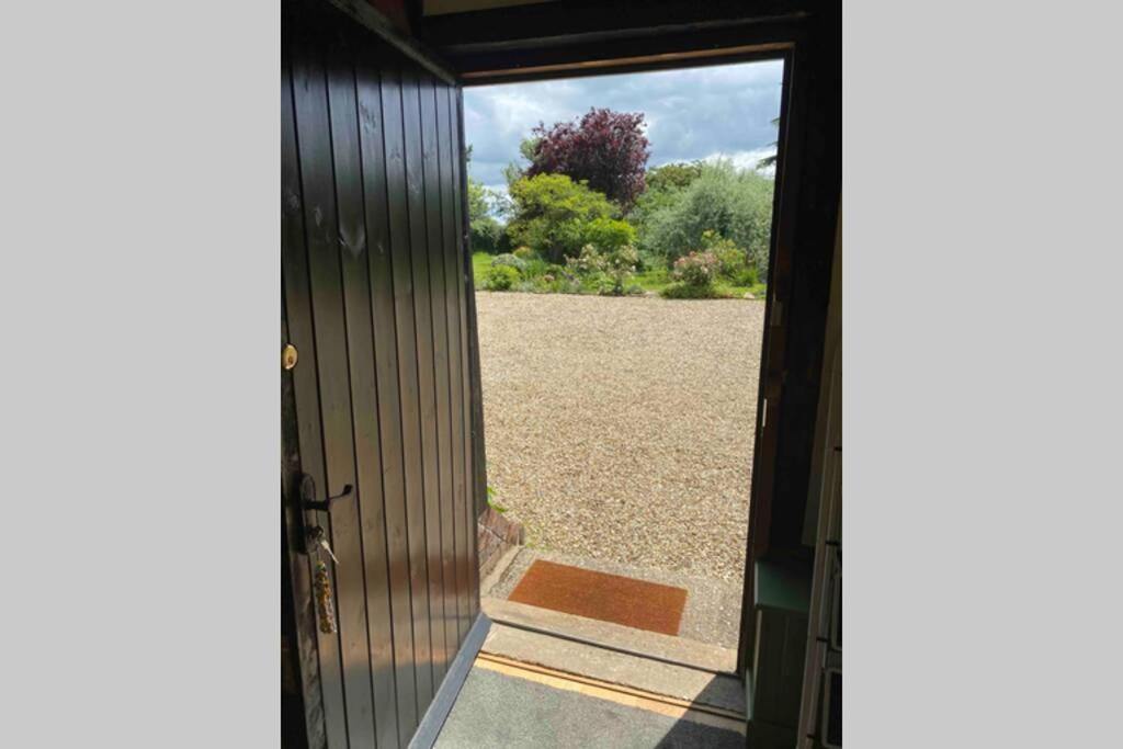 Gorgeous Comfortable Barn With Huge Private Orchard In Quiet Suffolk Location Depden エクステリア 写真