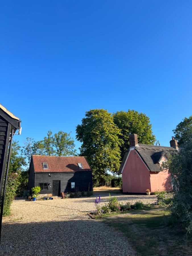 Gorgeous Comfortable Barn With Huge Private Orchard In Quiet Suffolk Location Depden エクステリア 写真